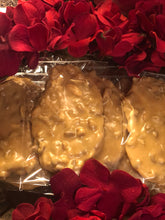 Load image into Gallery viewer, Creamy Pecan Pralines
